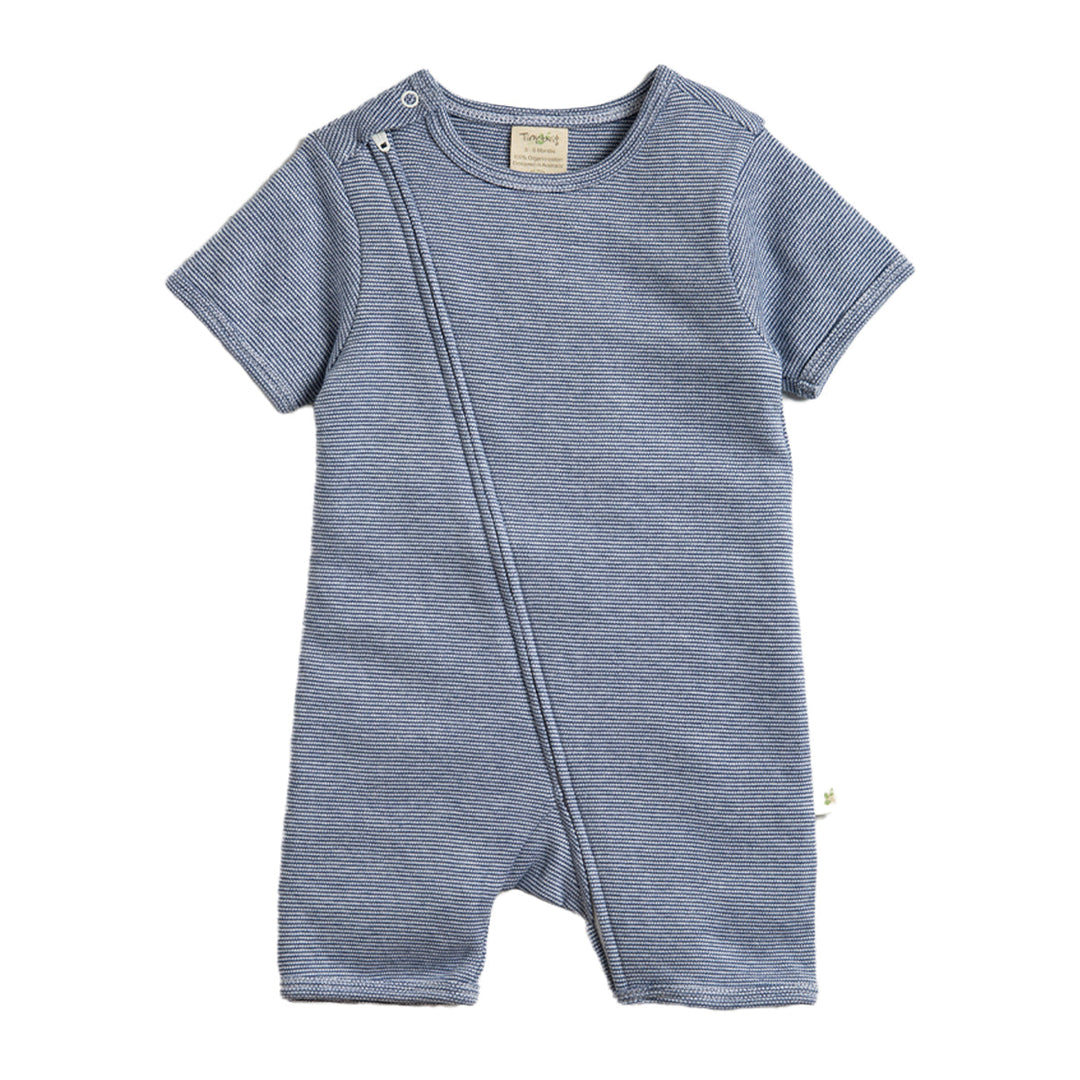 #style_navy-thin-stripes