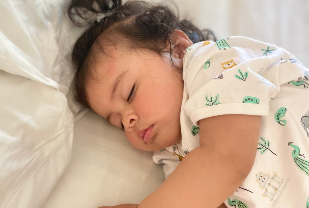 What Clothing Helps a Baby Sleep Better?