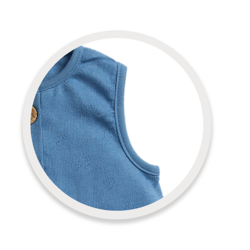 #style_navy-pointelle